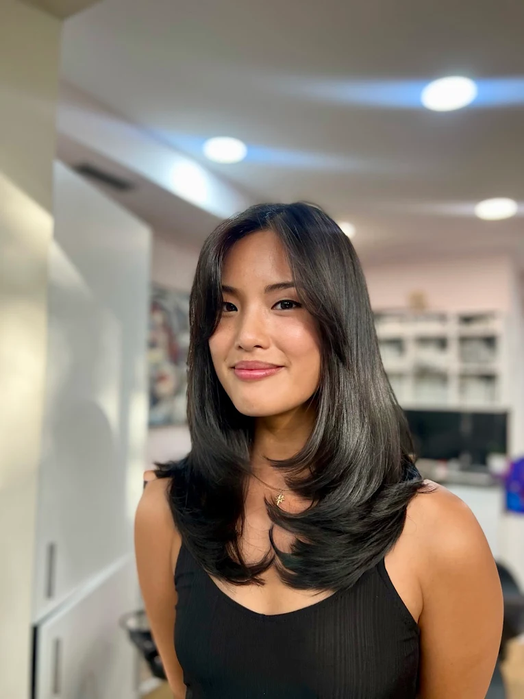 Precision haircut at Ela Beauty Salon