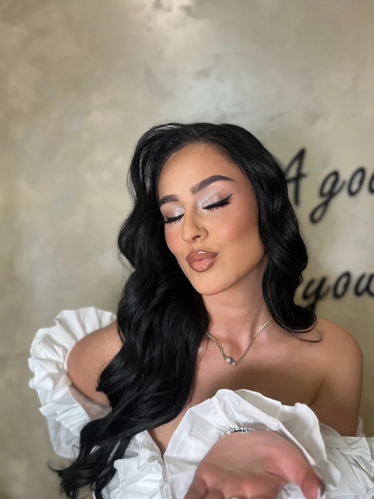 Makeup and hairstyle at Ela Beauty Salon