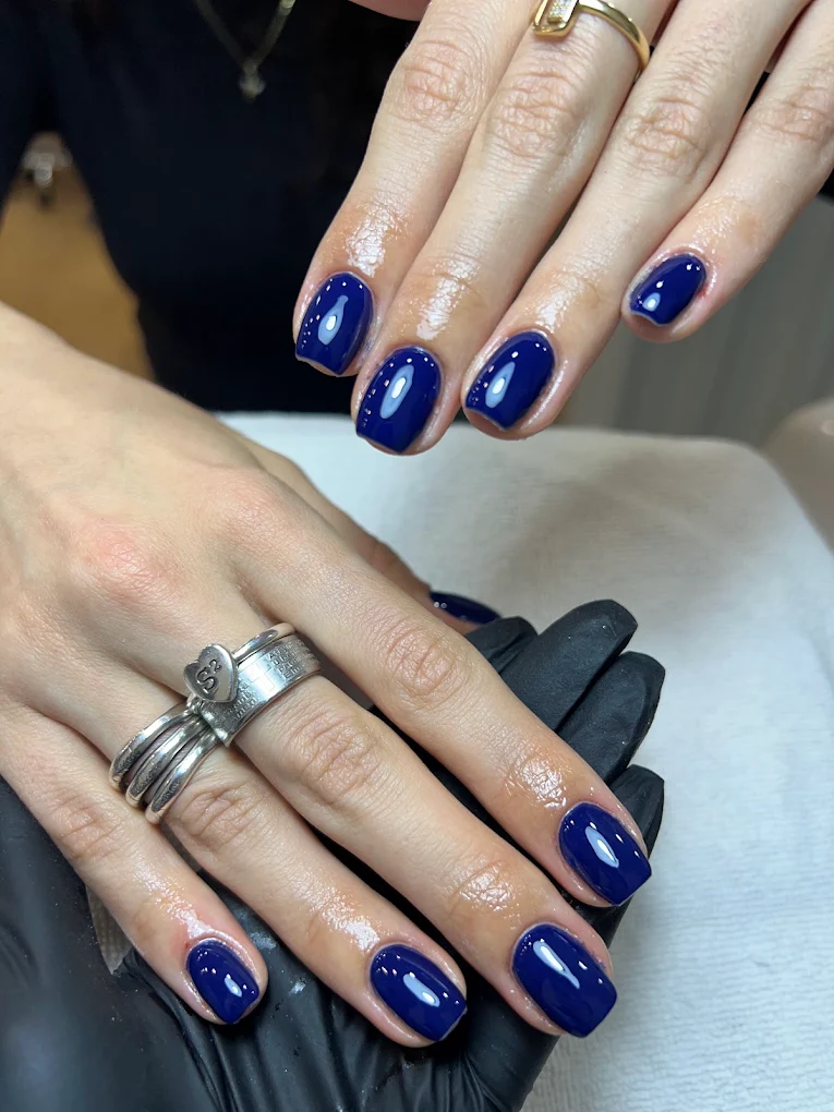 Elegant manicure at Ela Beauty Salon